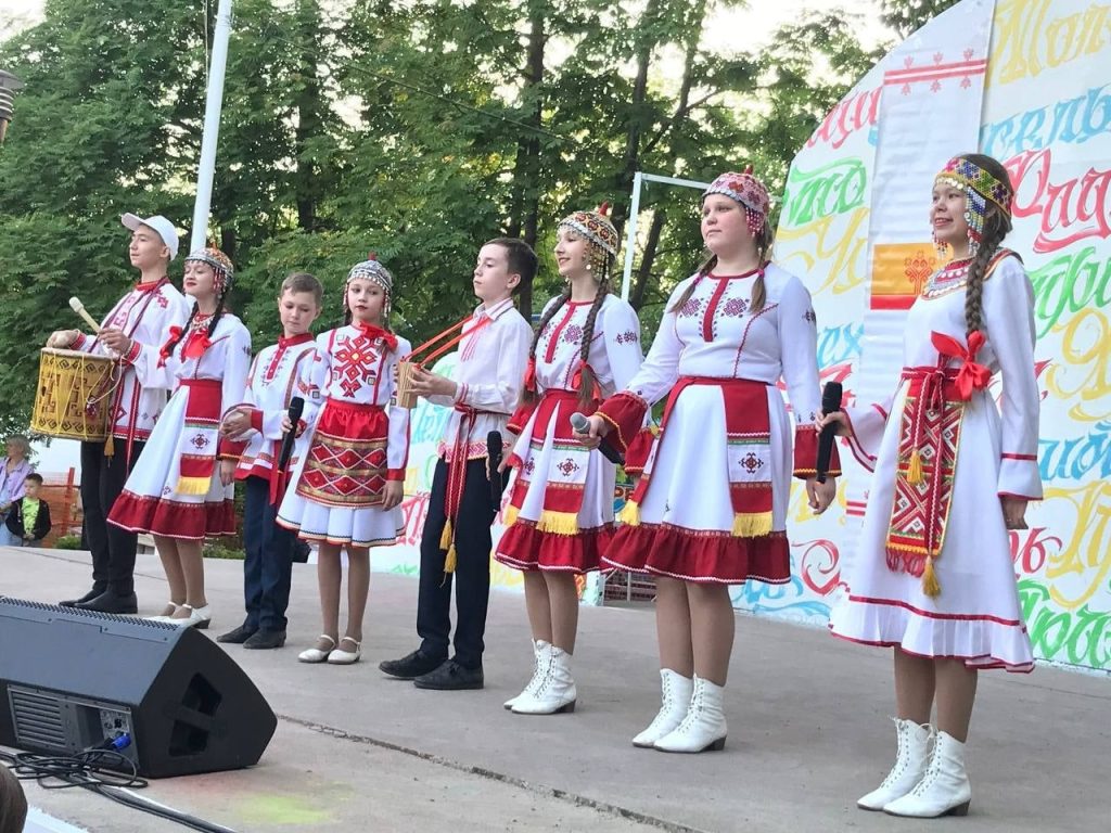 Чуваши собрали челнинцев на праздник «Уяв» — МУНИЦИПАЛЬНОЕ АВТОНОМНОЕ  УЧРЕЖДЕНИЕ КУЛЬТУРЫ ГОРОДА НАБЕРЕЖНЫЕ ЧЕЛНЫ «ДОМ ДРУЖБЫ НАРОДОВ «РОДНИК»